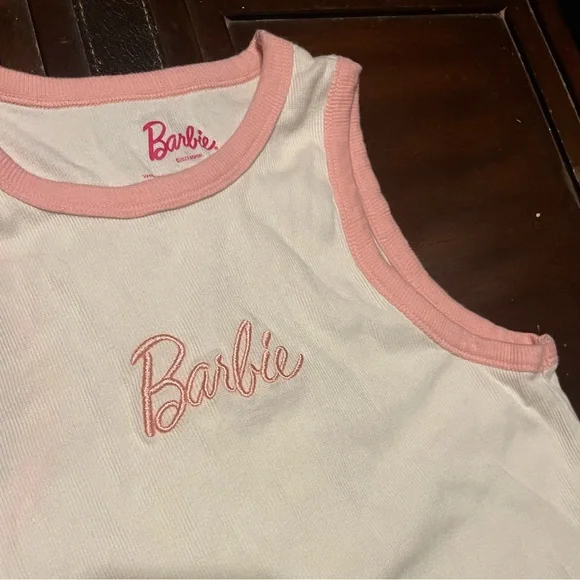 Barbie cream and pink tank top S - Picture 2 of 6